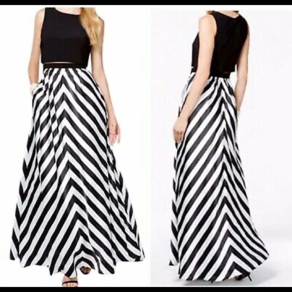 Betsy & Adam popover gown